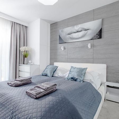 Apartament Linia Komfortu Gardenia Dziwnow Z Widokiem Na Morze Epapartamenty Esterno foto