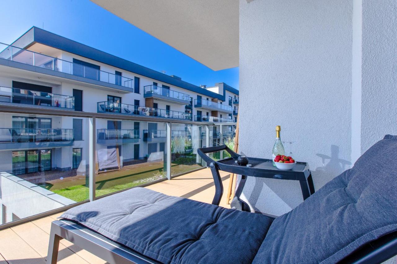 Apartament Linia Komfortu Gardenia Dziwnow Z Widokiem Na Morze Epapartamenty Esterno foto