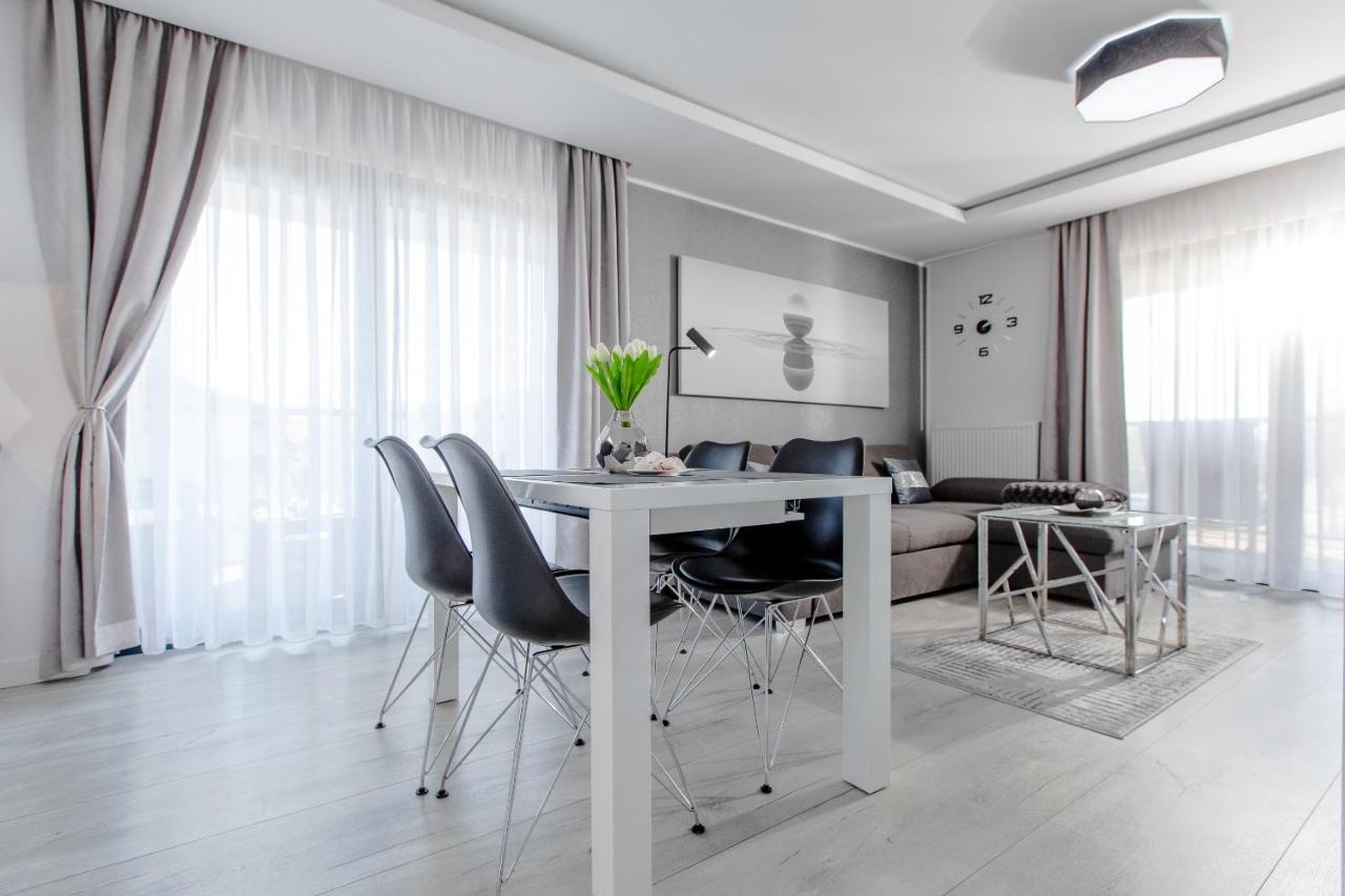 Apartament Linia Komfortu Gardenia Dziwnow Z Widokiem Na Morze Epapartamenty Esterno foto